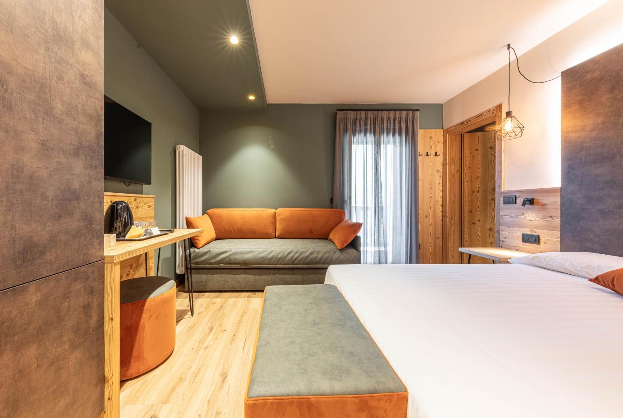 Hotel Laste' Caldes Luaran gambar