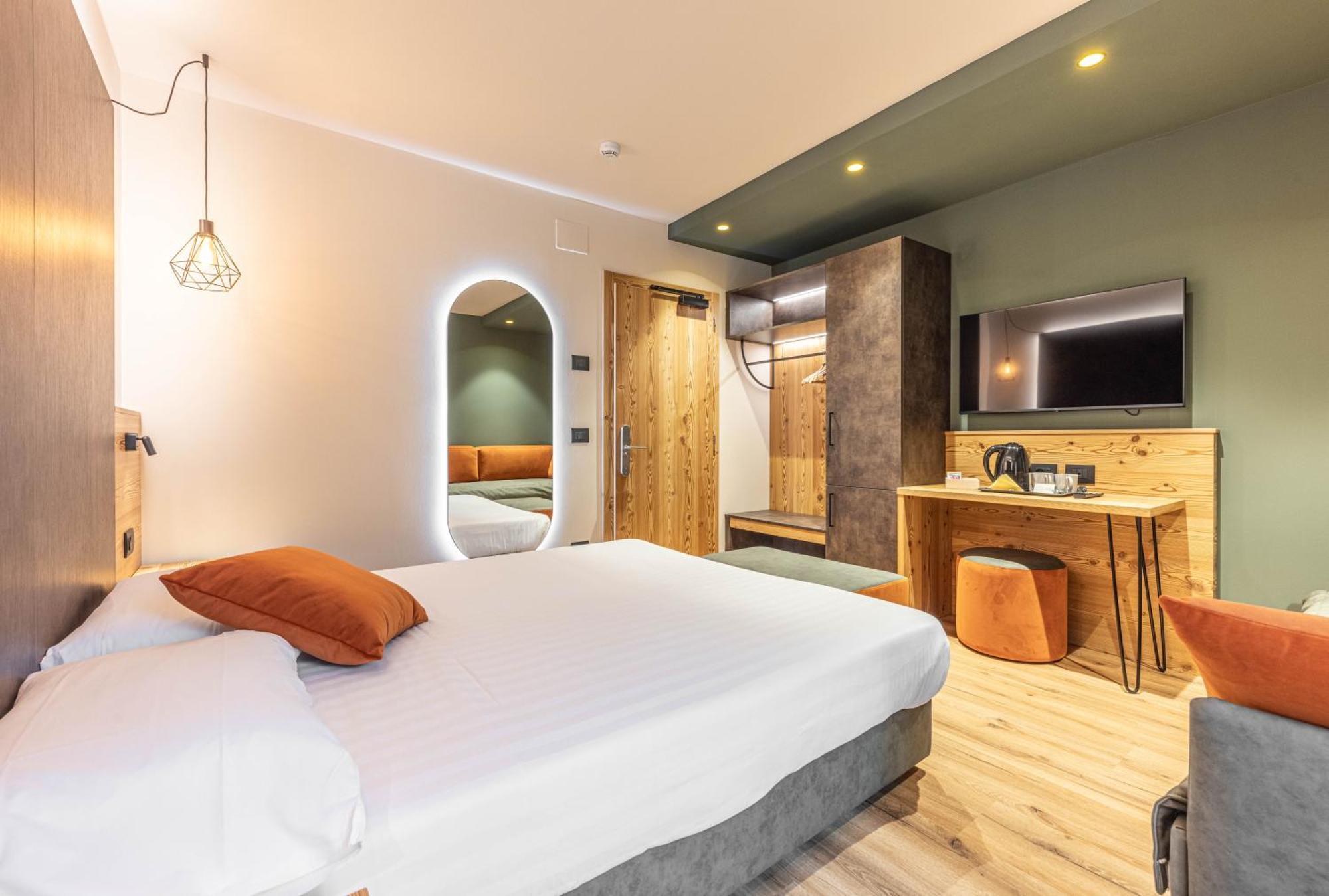 Hotel Laste' Caldes Luaran gambar