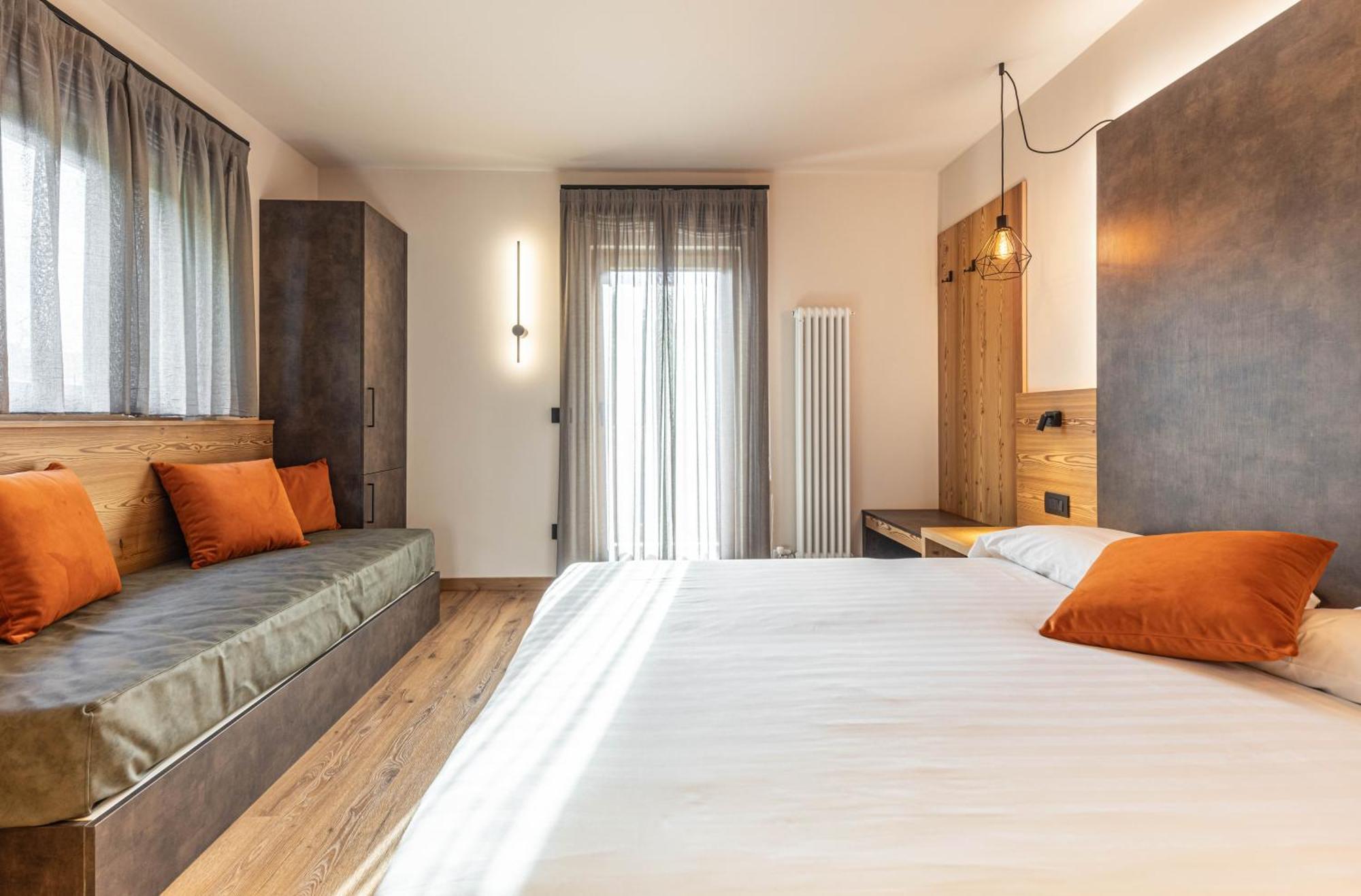 Hotel Laste' Caldes Luaran gambar