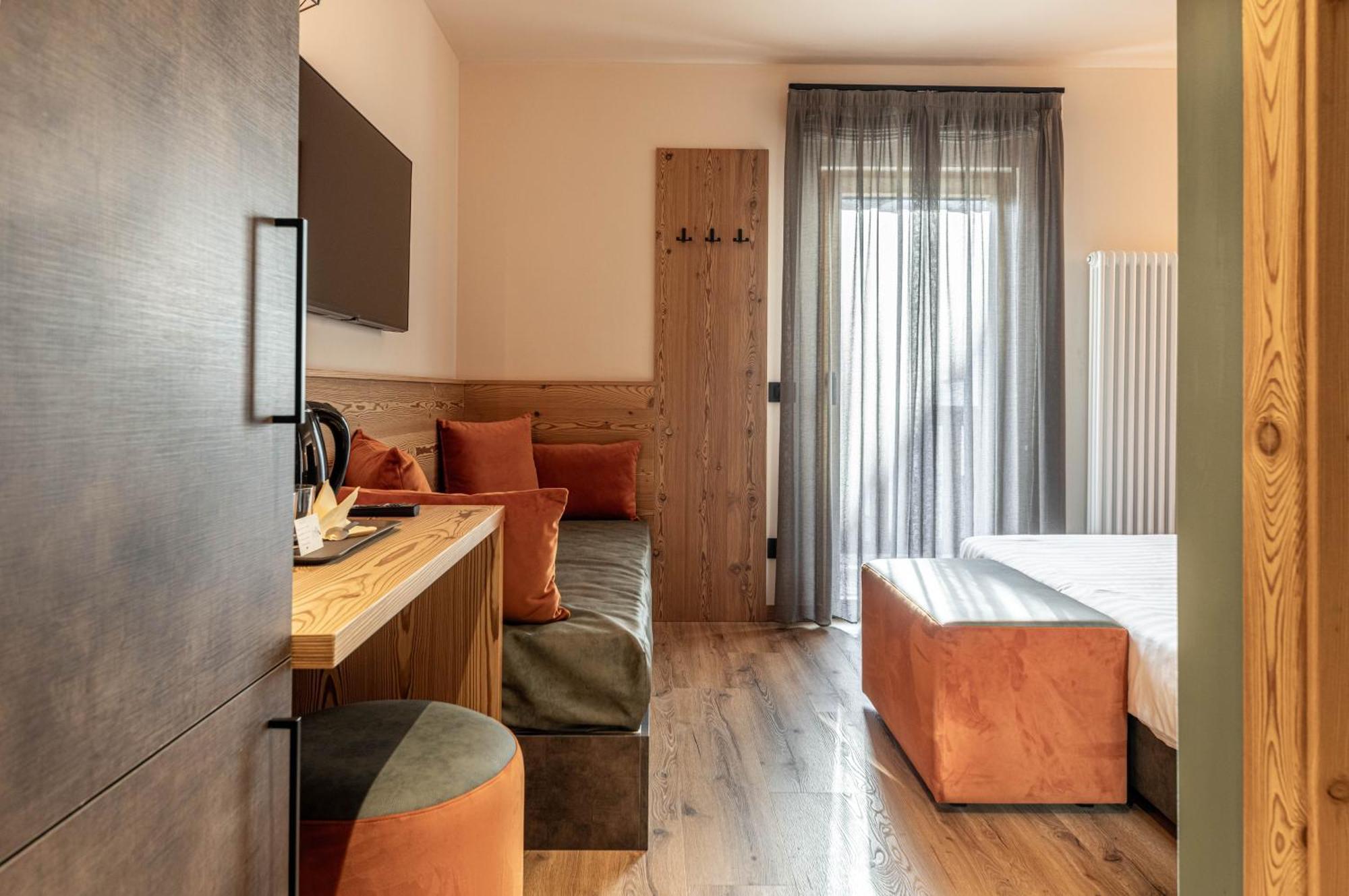 Hotel Laste' Caldes Luaran gambar