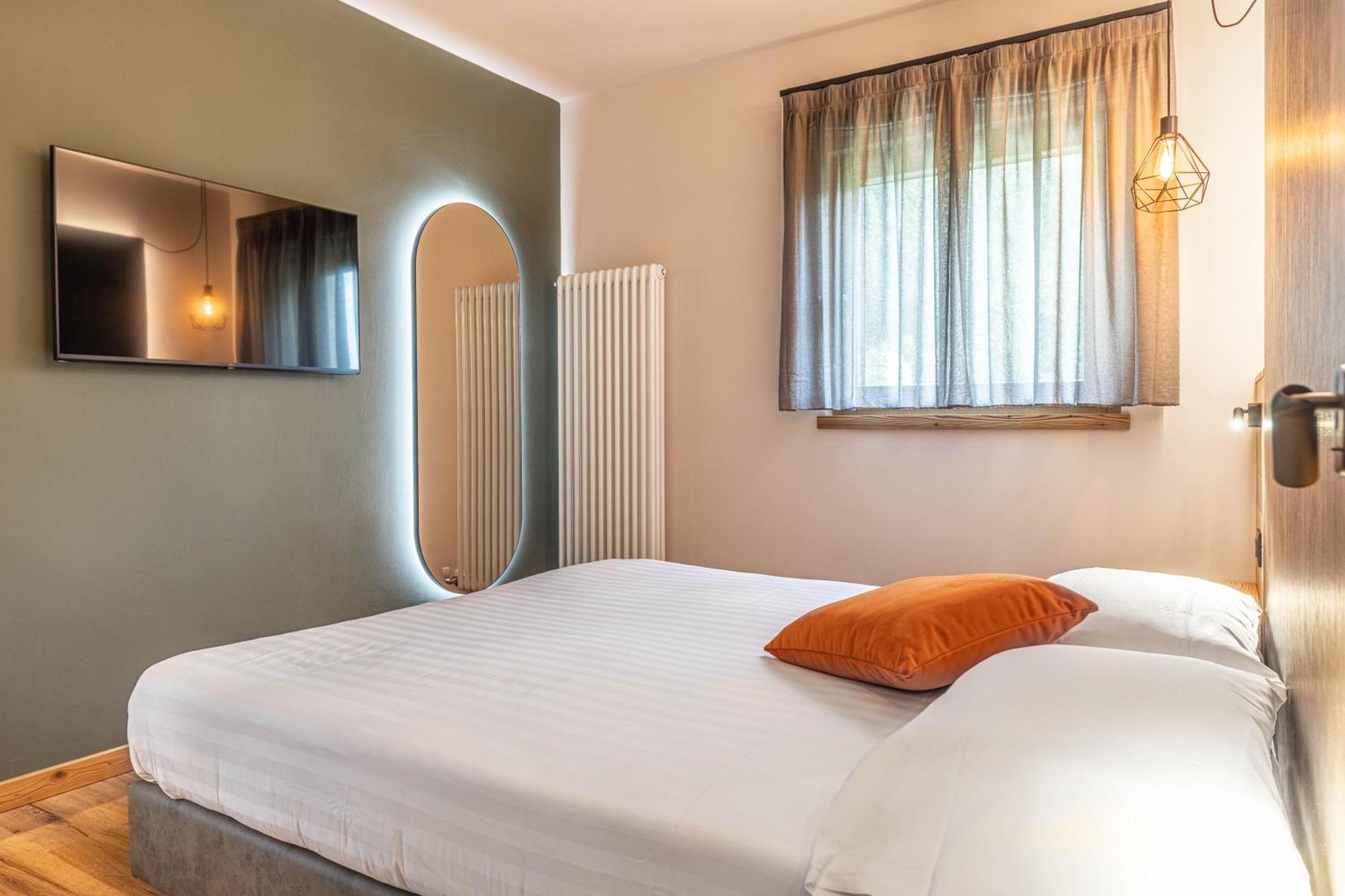 Hotel Laste' Caldes Luaran gambar