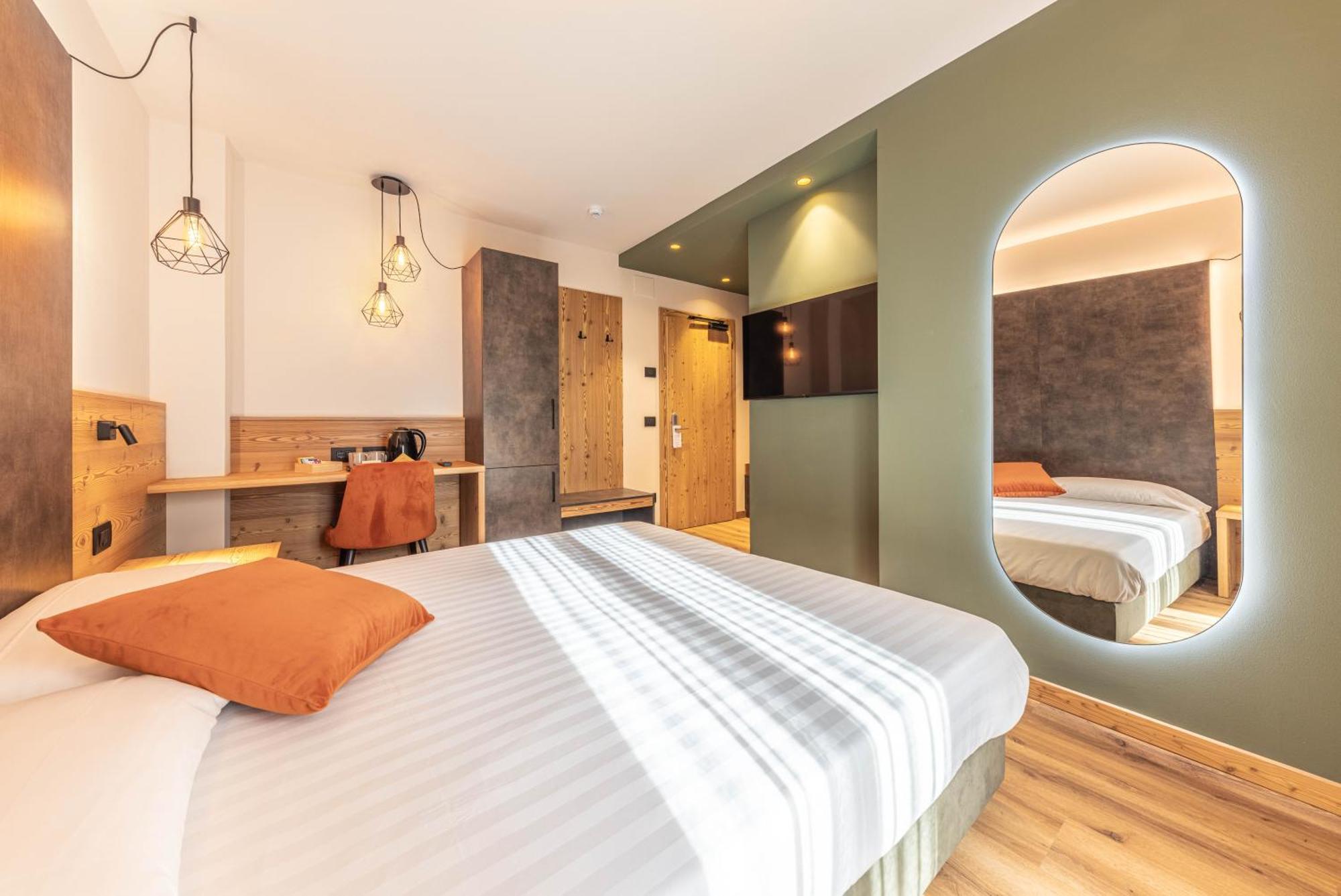 Hotel Laste' Caldes Luaran gambar