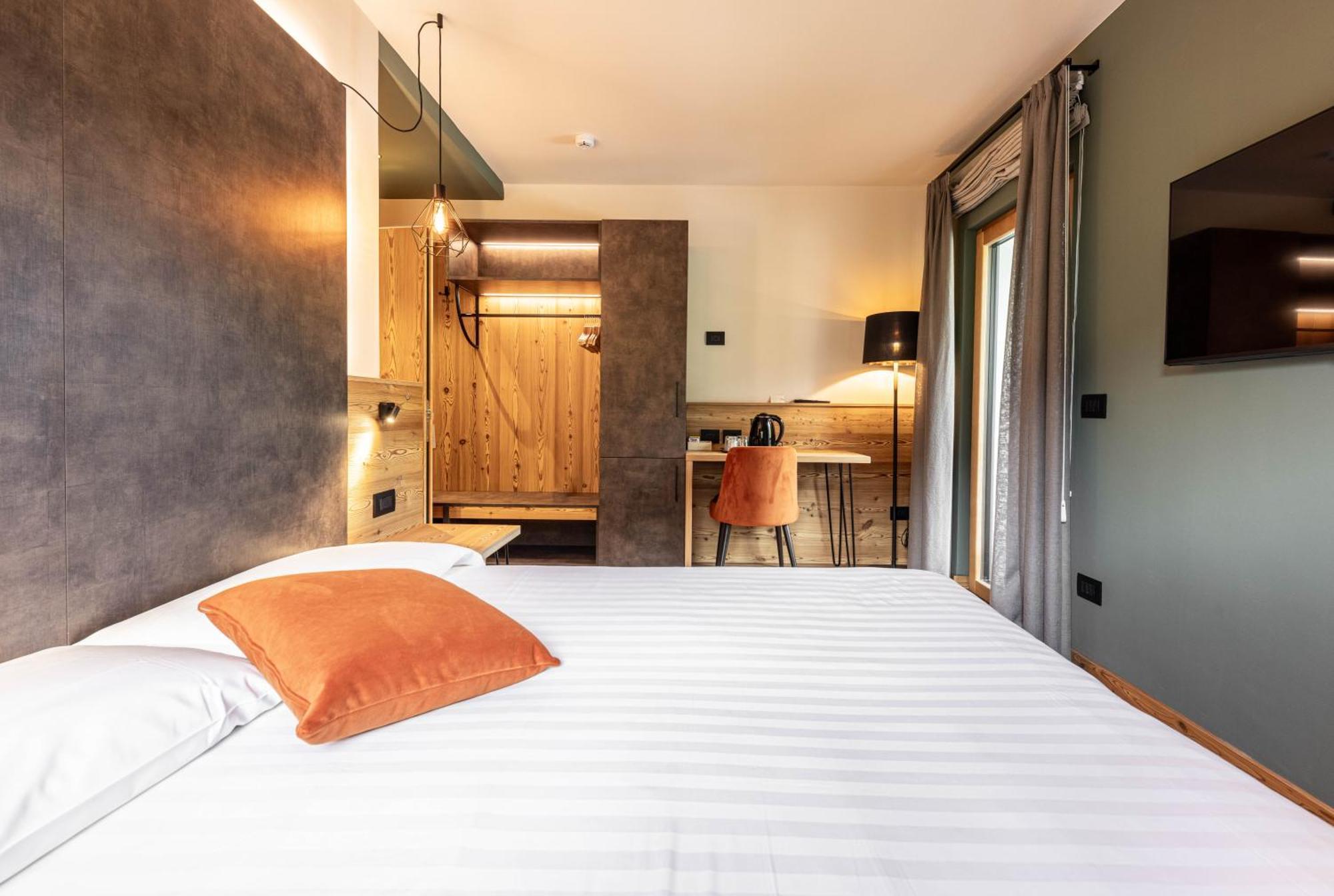 Hotel Laste' Caldes Luaran gambar